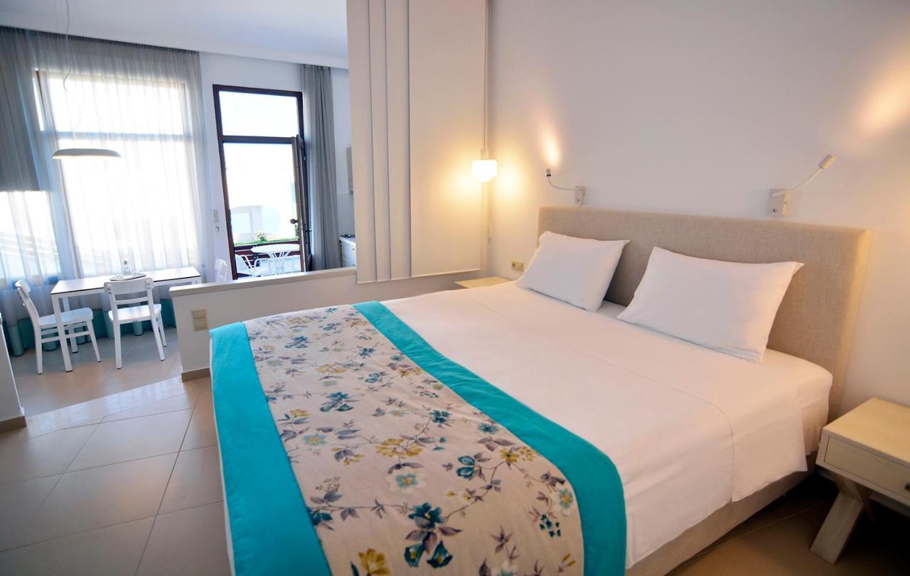 Simon Studios And Apartments سيتيا المظهر الخارجي الصورة
