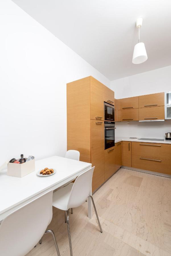 Simon Studios And Apartments سيتيا المظهر الخارجي الصورة